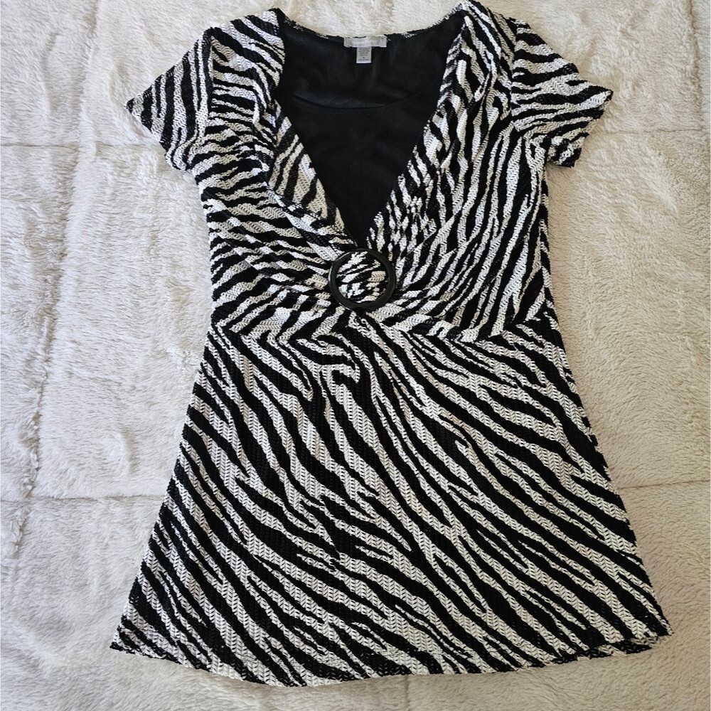 Black Zebra Print,  V-Neck Top. Small. Excellent Condition!
